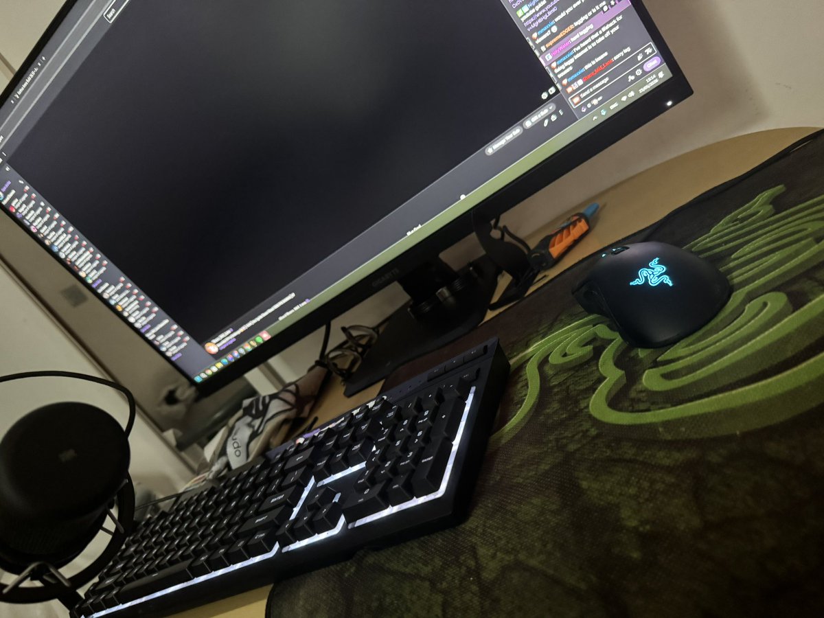 Shaco Mid Lane tweet media