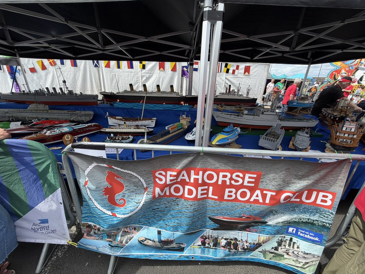 CochraneDUP1's tweet photo. Great to call down to Sea Bangor this afternoon. A fantastic atmosphere with plenty to do for all the family, and the weather has really made it. It’s on until 6pm today and returns tomorrow, 12pm–6pm, so make sure to call down and enjoy Bangor’s maritime celebration! 🌊☀️⛵️ https://t.co/68UJGW4UBk