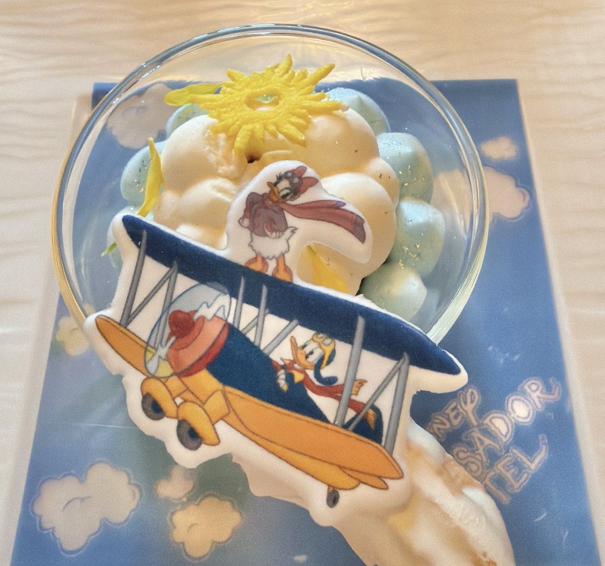chipndale1204's tweet photo. ハイピのドナちゃんケーキをいただきました☁️🩵🩵
とっても可愛くて美味しかったです🥰💕 https://t.co/cYAbhTza5h
