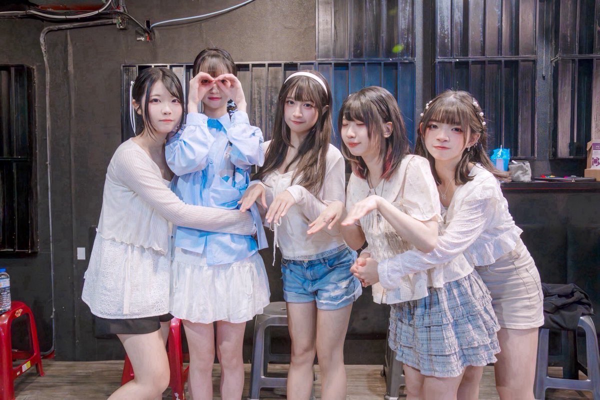 hakuchuyume's tweet photo. 謝謝 @idolisland.live 和 @mah.event 的邀請！
也恭喜 @vezalia.wav 初登！

白晝也收到好多能量了 ☁️🩷
謝謝大家陪我們一起製造回憶！ https://t.co/Nz8ODKTWVb