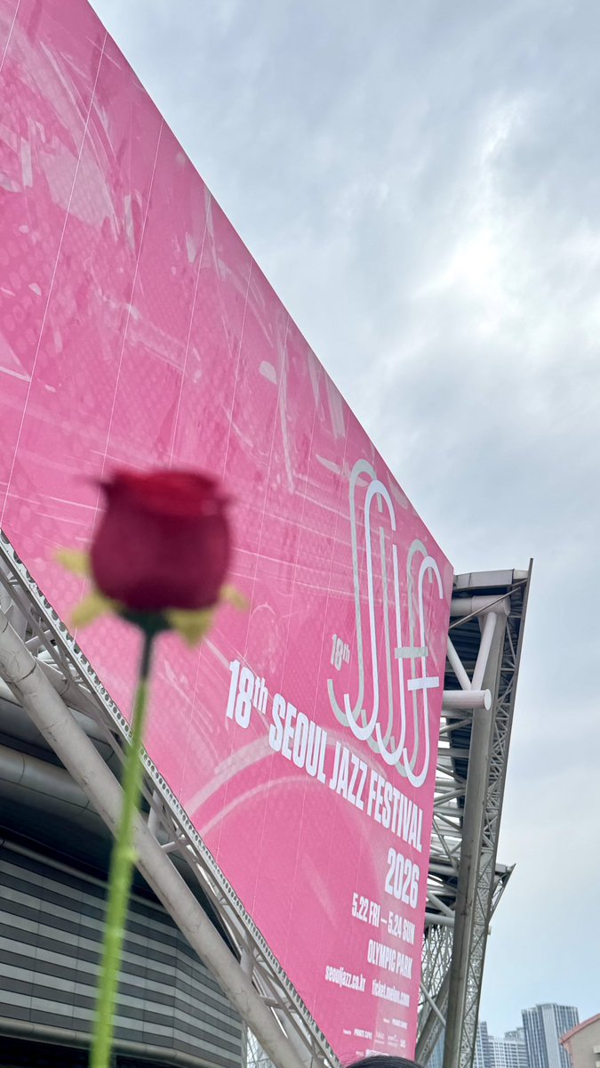 syrup066_'s tweet photo. 서재페 https://t.co/EvOAGCXhuE