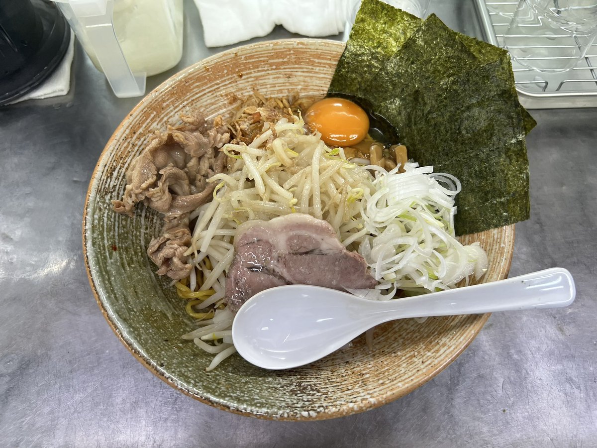 仁木友也【脂肪吸引×豊胸×ラーメン×ヒアルロン酸】 tweet media