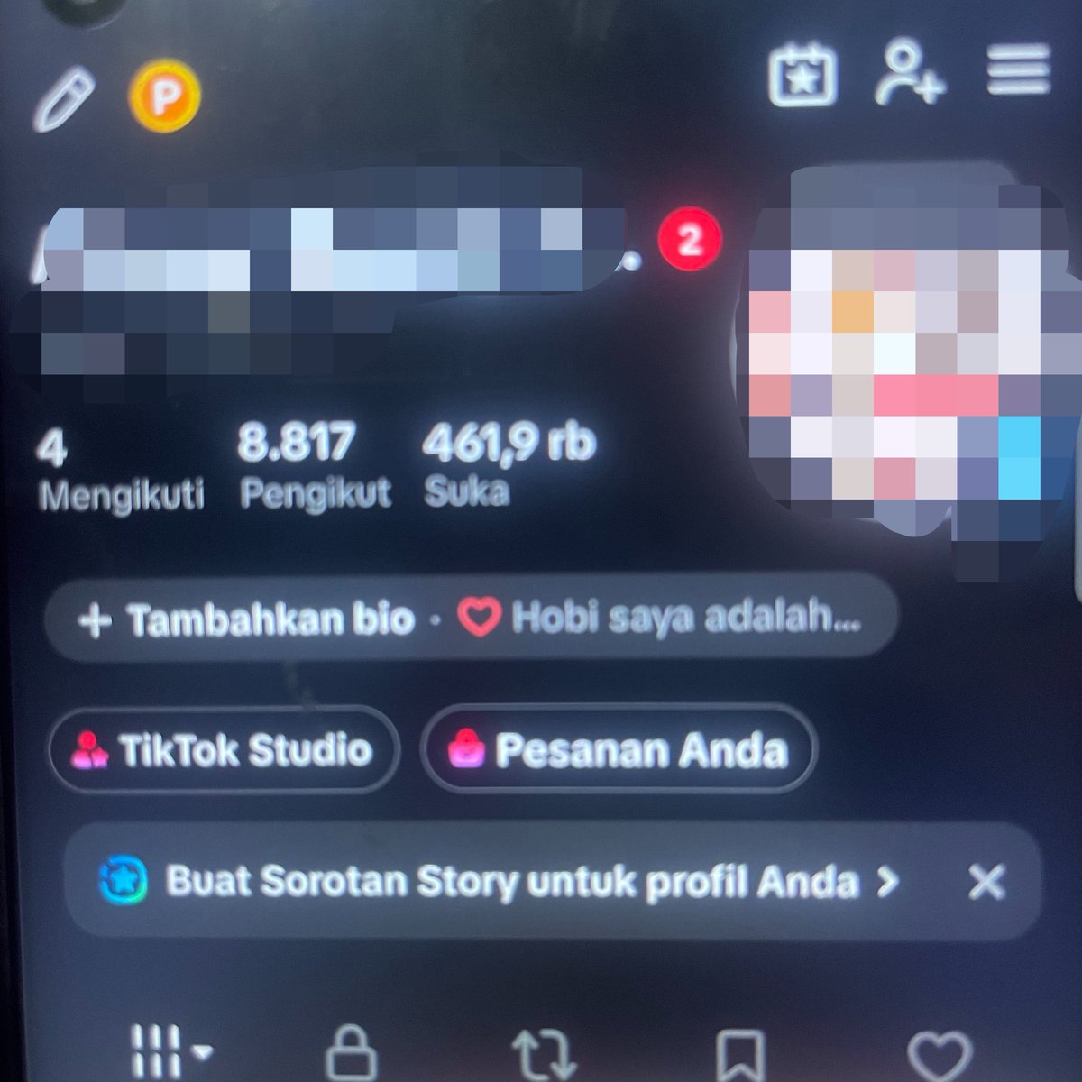 sqweekss_'s tweet photo. laku berapa yah?
lagi mau jual akun tiktok, lagi BU
#zonauang https://t.co/TKYXV6yoWv