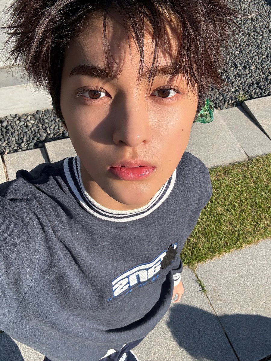 Keonho. tweet media