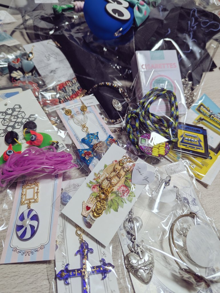 Nooooooooize's tweet photo. 久々のデザフェス！
楽しかった🥰
明日はドルショ行く🫩 https://t.co/i6cNgcg7BP