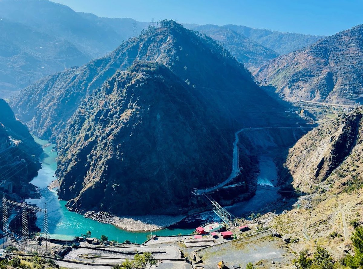 Amarrrrz's tweet photo. India has unveiled two major projects worth around ₹2,600 crore in the Chenab basin to improve water use, hydropower generation, and infrastructure in northern India.

The key project is the 8.7 km Chenab-Beas Link Tunnel in Himachal Pradesh, which will divert surplus water from the Chandra River (a Chenab tributary) into the Beas basin for irrigation and power generation.

India is also building a sediment bypass tunnel at Salal Dam in Jammu & Kashmir to improve dam efficiency and water flow.

The projects come as India moves to maximise the use of western river waters after putting the Indus Waters Treaty with Pakistan in abeyance.