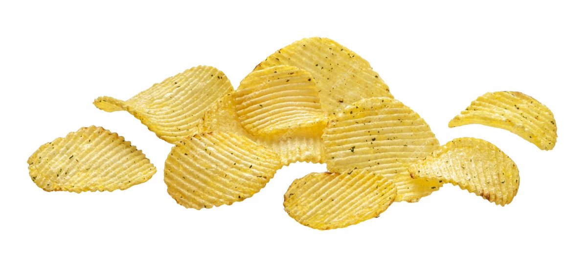 t_chaarvee's tweet photo. guys i’ve been keeping this from you but ONE of the greatest things to munch on w a kadak cup of chai are the sour cream and onion chips🙏🏻🙏🏻🙏🏻😔🙏🏻🙏🏻🙏🏻 don’t knock it till you try it https://t.co/r8BUxO4gsD