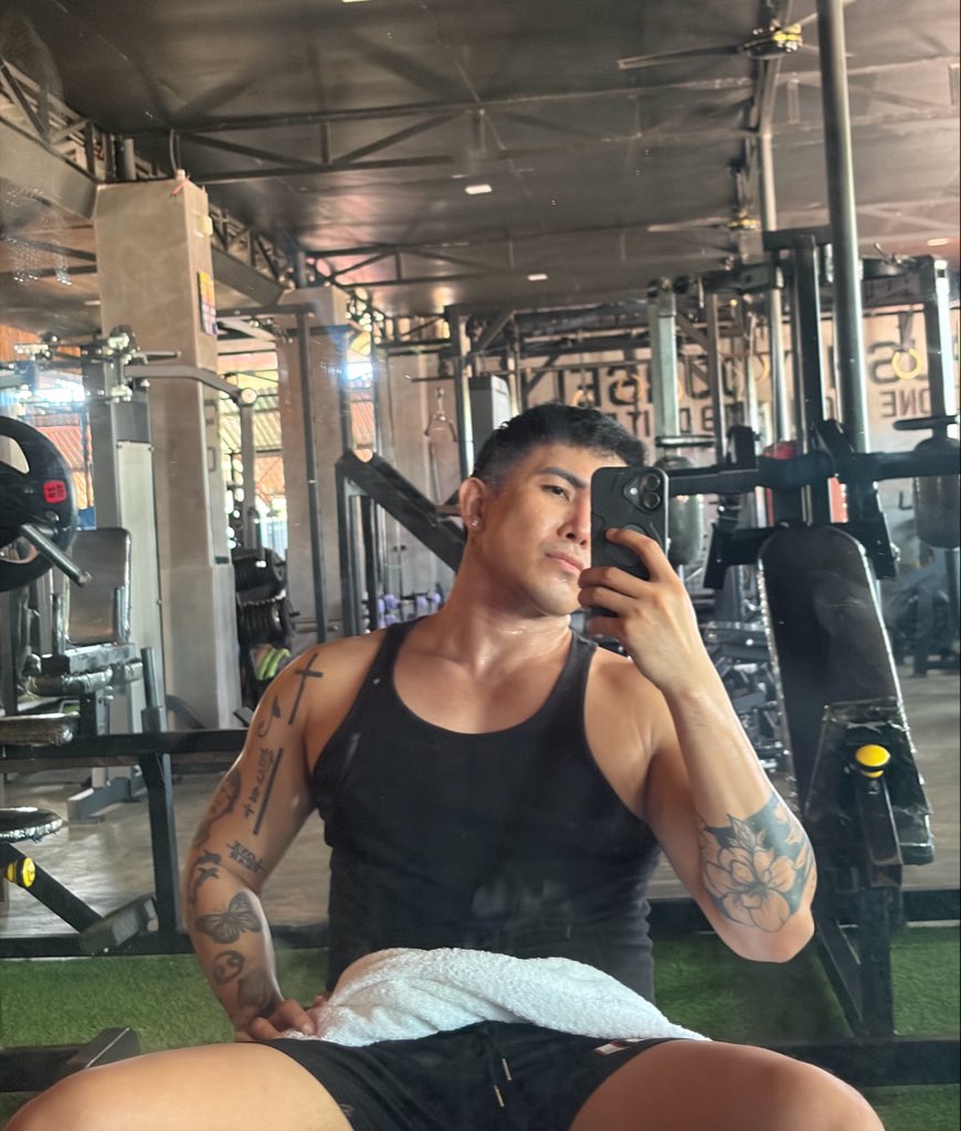 JeddKnight's tweet photo. Bisayang dako🥵 https://t.co/jqC1ZUcjvK