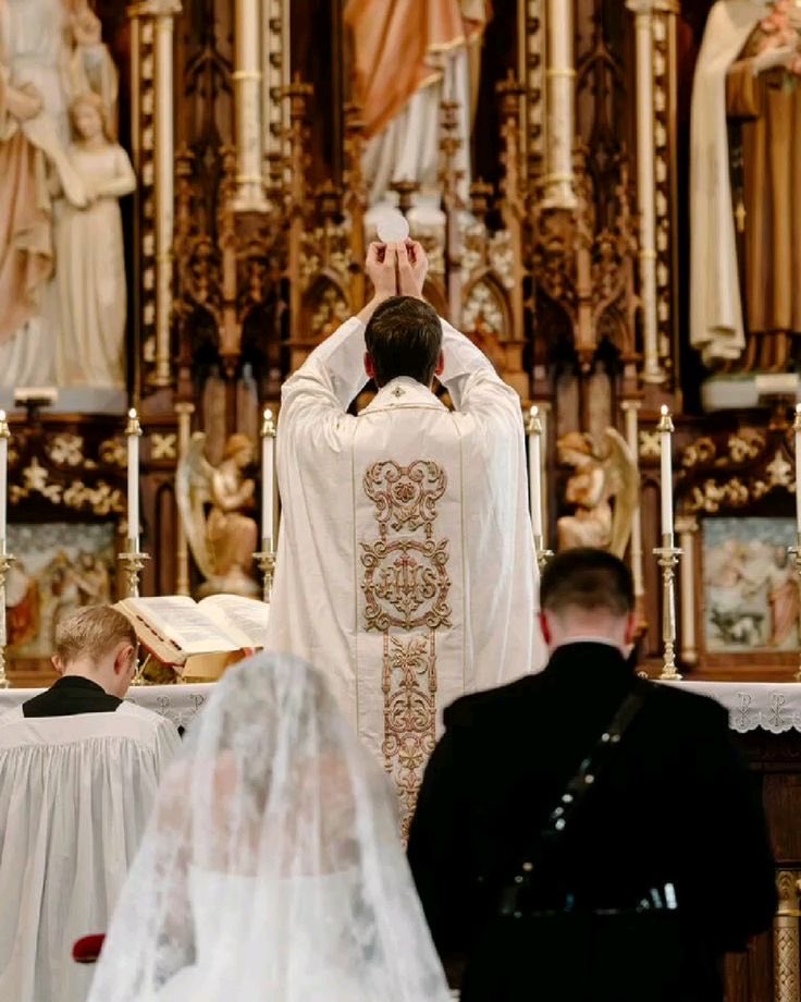 Discover Catholic Business tweet media