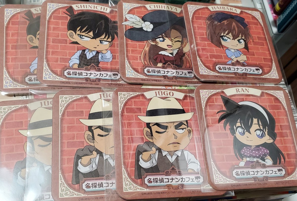 dayfield_32's tweet photo. 【譲渡・交換】コナンカフェ　アクスタ
譲)
マリン：☆キッド3、☆安室、コナン、蘭2、世良
レトロ：☆安室2、重悟、世良

求)
カフェSD缶バッジ松田+萩原
定価+送料

詳細はALTへ。
無印を1点譲渡で2、3、4枚目の特典お好きなものを1点お付けします。
検索からでもお気軽にどうぞ！ https://t.co/gDF2VbKaCu
