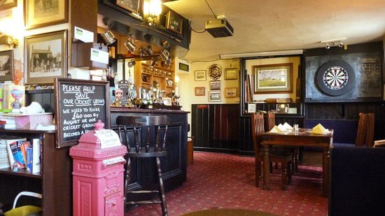 IanBryan77's tweet photo. A couple of pints of Wainwrights in the sun at The Butchers Arms Fringford this afternoon.

#lovelyoldpub https://t.co/WgcFR8UU7C