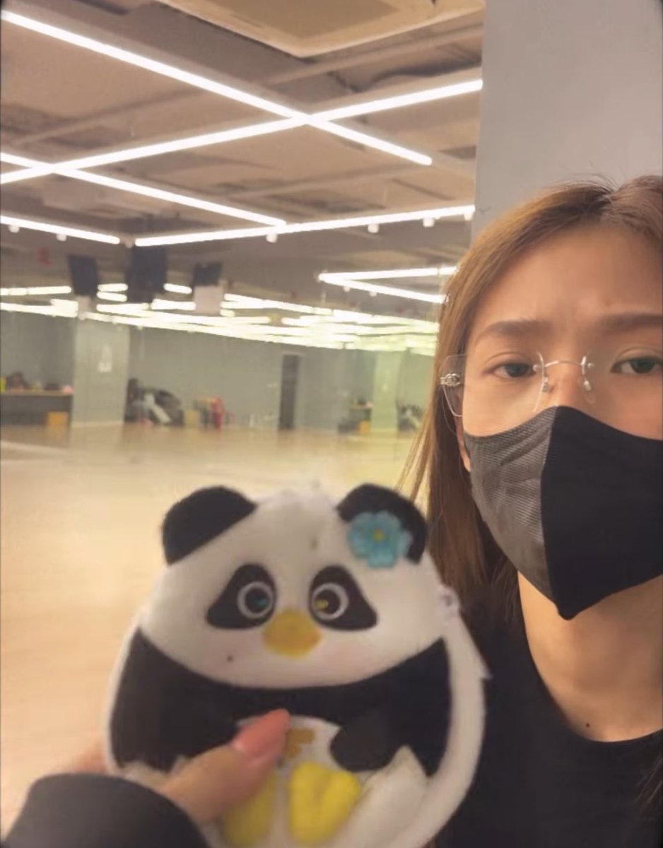grandmamoonnews's tweet photo. มีคนเหนื่อย ❎ มีคนงอน ✅ 55555555 https://t.co/MEYFfCHHmH