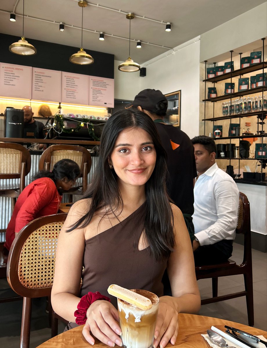 Himanshi Singh tweet media