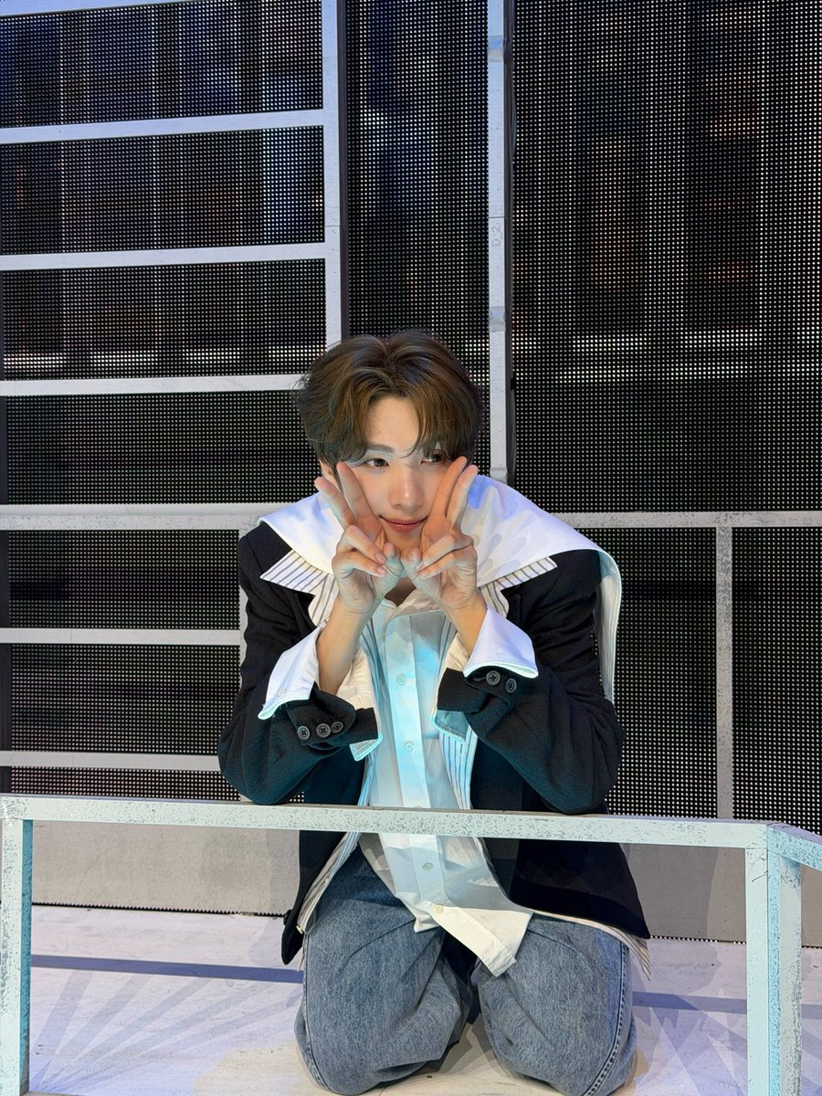 잉이! tweet media