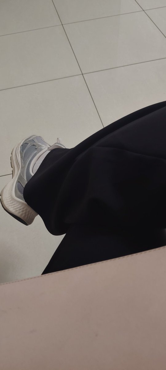 Alvisn94's tweet photo. Llego a la edad donde ya no usamos Jeans o ropa muy ajustada. Aquí la. Muestra https://t.co/h3Wn1TU5P1