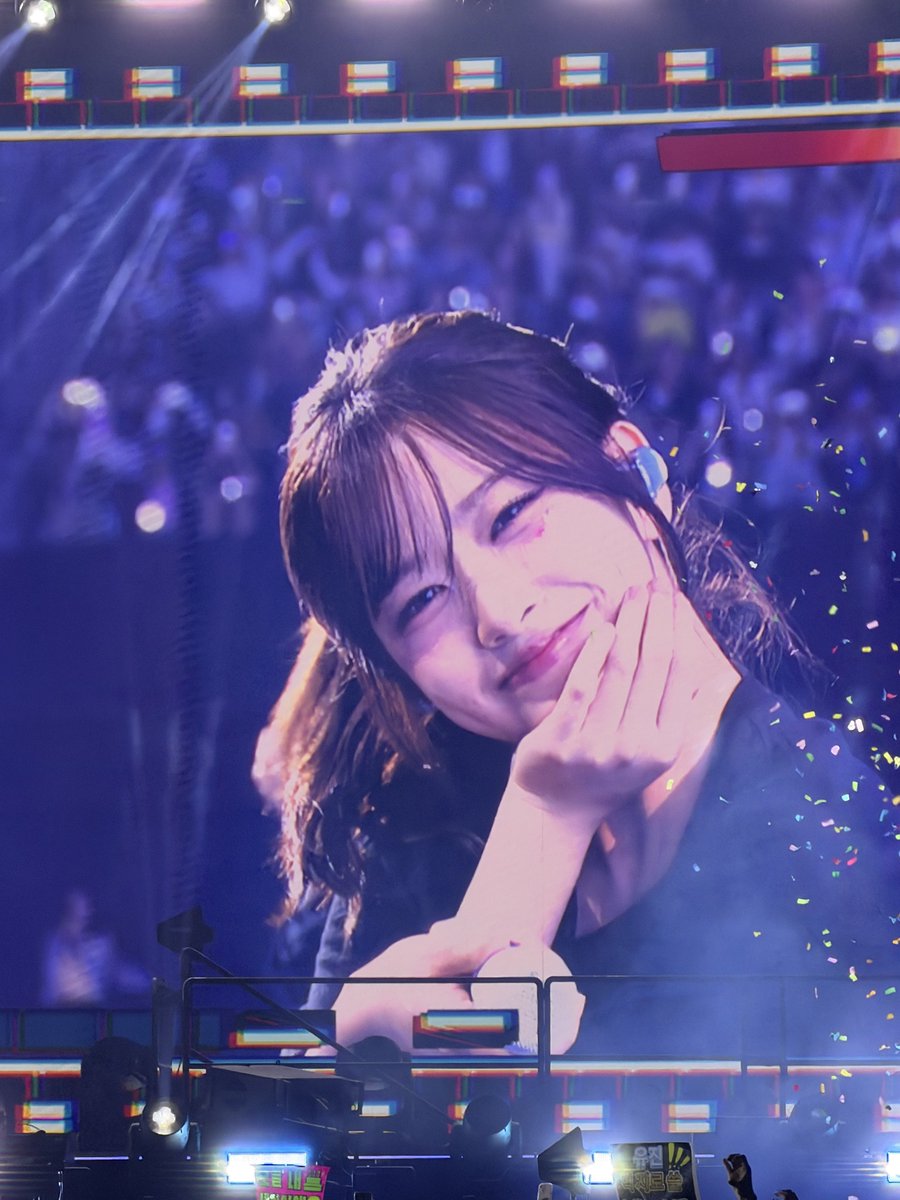 LI_GOGOLI's tweet photo. Earth Needs Fluffy Puppy

#아이브 #IVE
#안유진 #ANYUJIN #유진 #YUJIN https://t.co/i7vIrqzqgY
