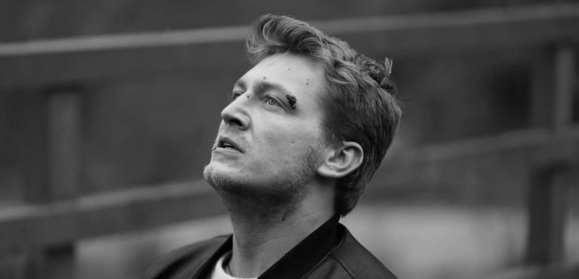 💭 tweet media