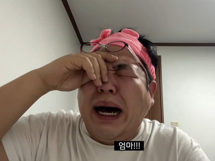 aidaidahd's tweet photo. 내일 인생 첫 공겜하는 날… 이거 맞냐….앙 몰라ㅏㅏㅏㅏㅏㅏㅏㅏㅏ!!! 안할거야 안할래!!!!! 엄마 나 기절하면 엄마가 데리러와줘ㅠㅠㅠㅠㅠㅠㅠ 빠삐 공겜 아니라던 사람 다나와 징짜ㅠㅠㅠㅠㅠㅠㅠ 이환 병원보다 무섭다매요ㅠㅠㅠ 나 오또케ㅠㅠㅠ
#공겜 #Vtuber https://t.co/G9JMJYZ07p