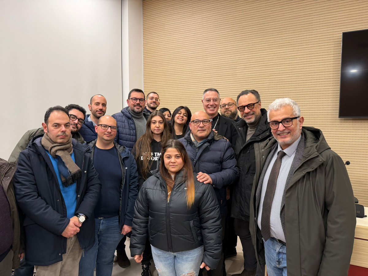CislMessina's tweet photo. La Cisl Messina saluta mons. Cesare Di Pietro, nuovo vescovo di Locri-Gerace. Alibrandi: «È stato un punto di riferimento spirituale e sociale per lavoratori, famiglie e persone in difficoltà».

https://t.co/9L7xb0DuhS https://t.co/Q5yH8ec2SR