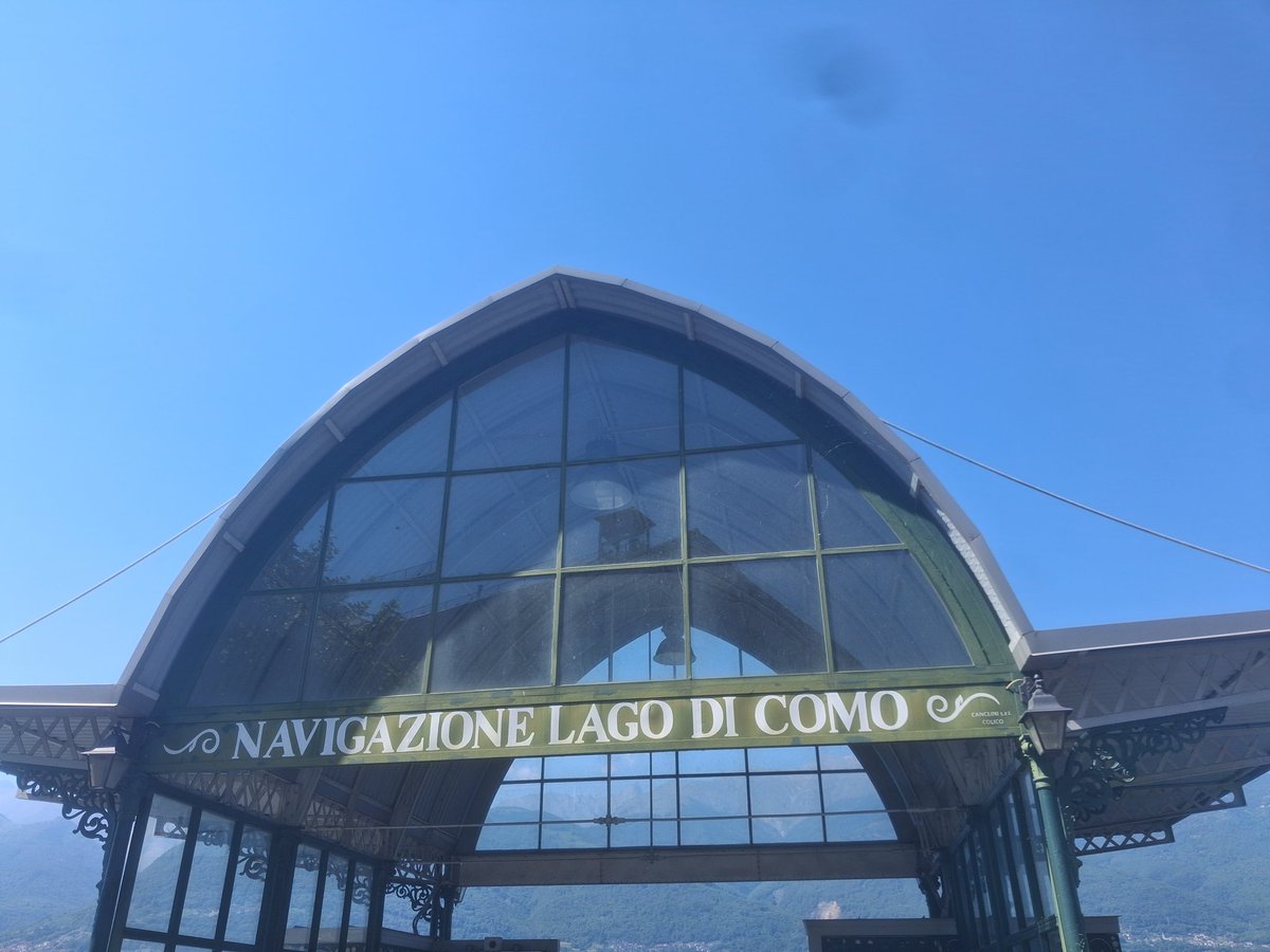 Myblogs10's tweet photo. Back to como on boat 🛥🌊 https://t.co/mn0TMwOPRP