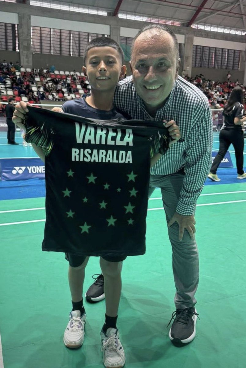 DuqueSecretario's tweet photo. ¡Ganamos como sociedad cuando los niños y niñas eligen el deporte! ✅ https://t.co/YG04vKgOB0