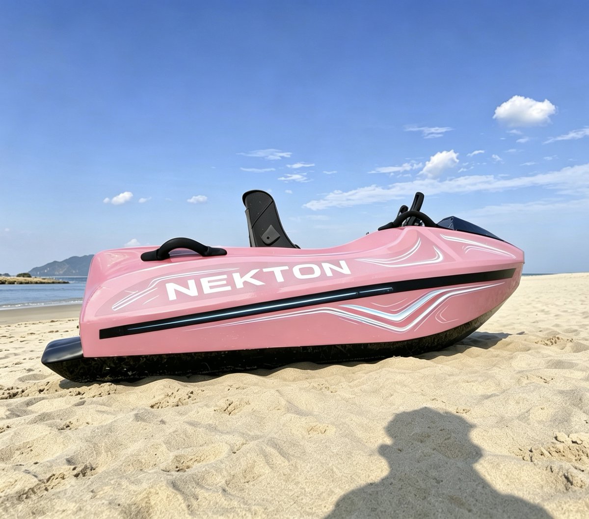 Nekton_Global's tweet photo. Not just a boat.
A statement. ⚡
NEKTON electric mini kart boat.
Futuristic design meets pure electric performance.
🔴🟣🔵 Which one is your favorite?
#NEKTON #ElectricBoat #JetKart #Watersports #BeachVibes #LuxuryLifestyle #ElectricMarine #FutureDesign #Summer2026 #WaterToys https://t.co/eqkCEyH6t1