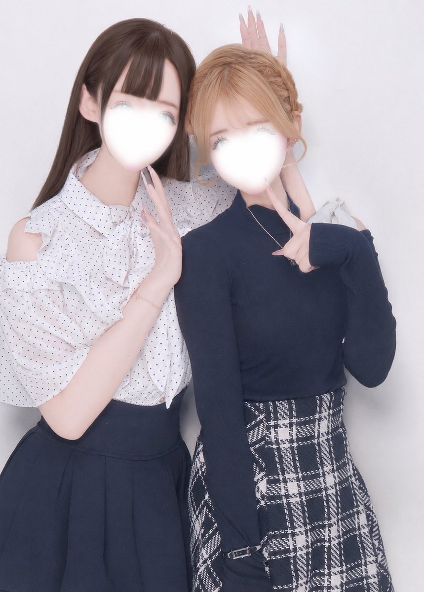 noati126's tweet photo. ネックレスおそろいだった💞 https://t.co/1x8iV1UJiW
