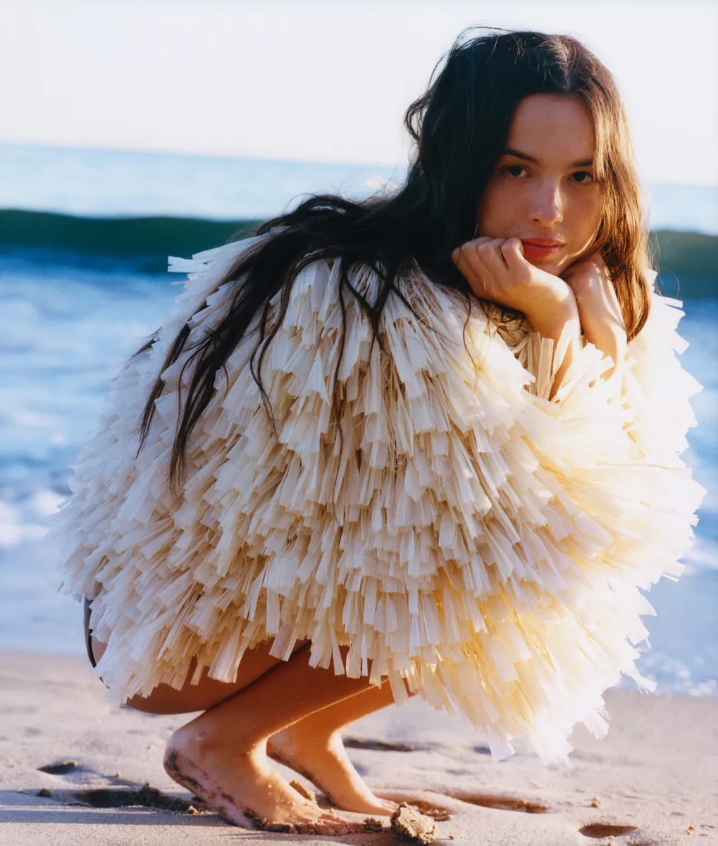 Access Olivia Rodrigo tweet media