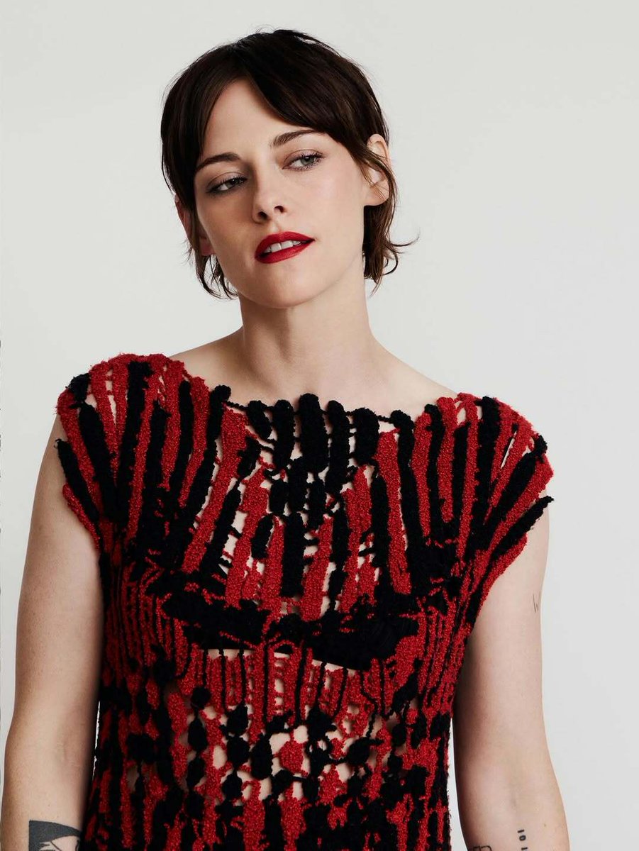 TalkingKristen tweet picture