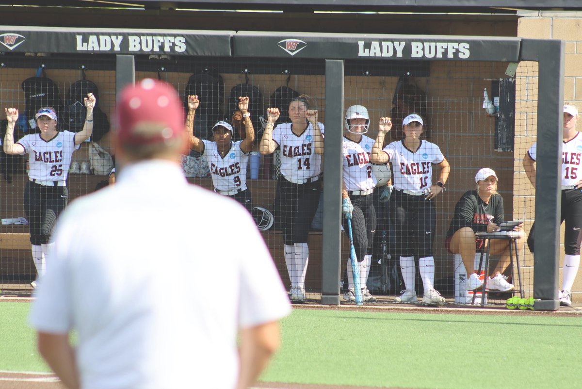 OCEagles's tweet photo. Ready for a 5-inning 𝙬𝙖𝙧.

T-minus 10 minutes ➡️ https://t.co/1BB6KrC7nG

#madeformore #playformore https://t.co/7XMvig8Qvn