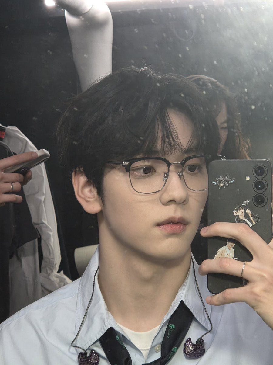 hourly soobin tweet media
