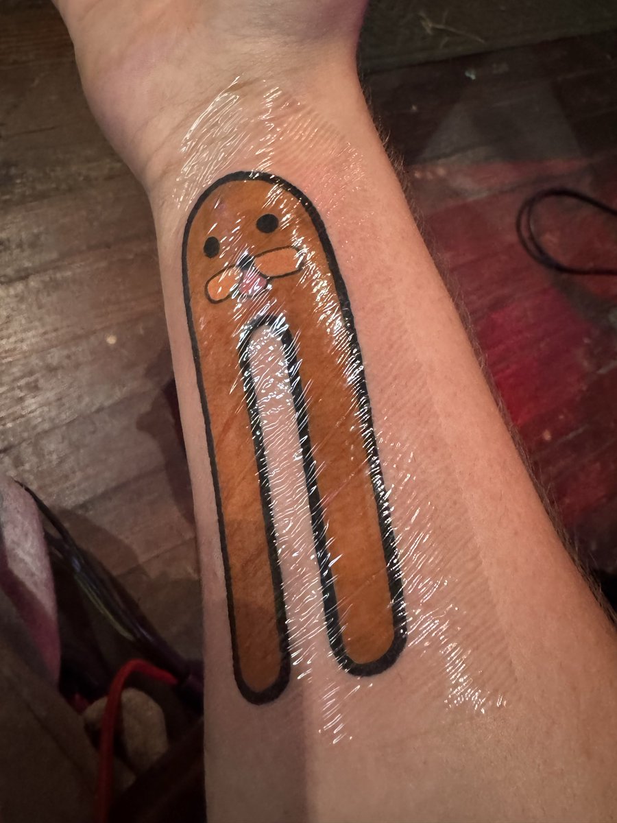 Gondola tweet media