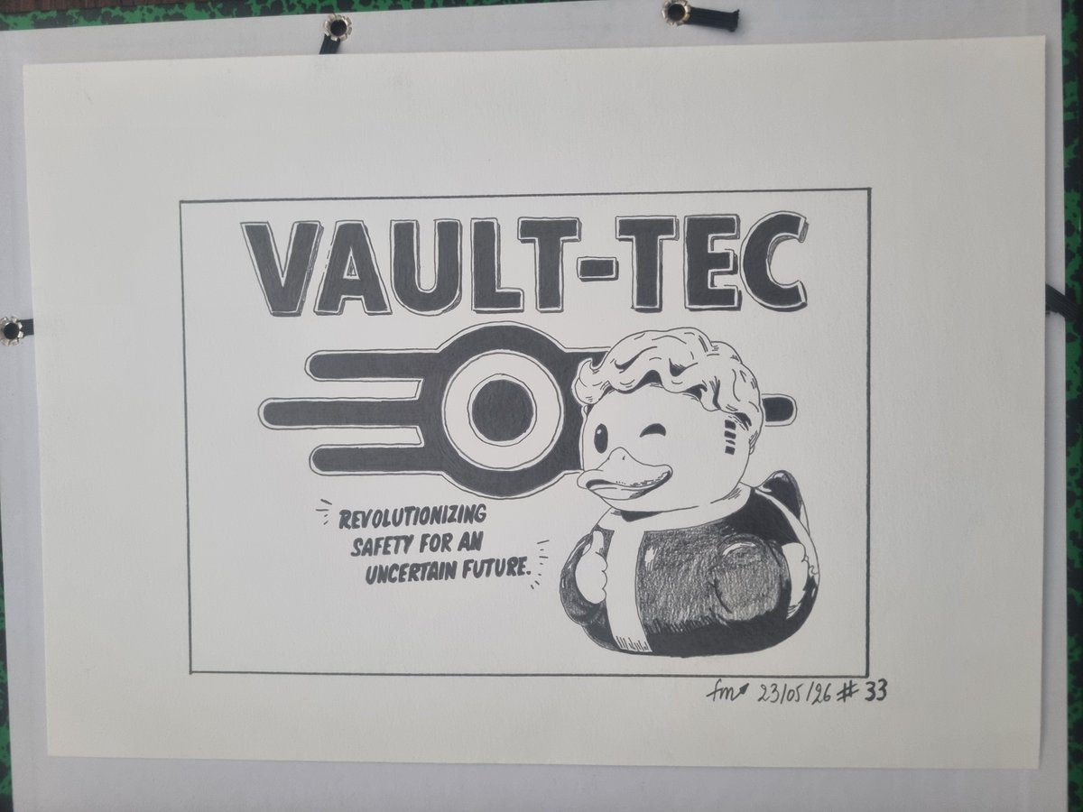 ludumfabulafm's tweet photo. ☢️« Coin, coin, coin… coooiiiinnnn ! »
Traduction : « Une révolution pour votre sécurité dans un monde incertain. Choisissez Vault-Tec ! » ☢️

#FalloutFanArt #VaultTec #RetroFuture #InkDrawing https://t.co/njhh4StwI5