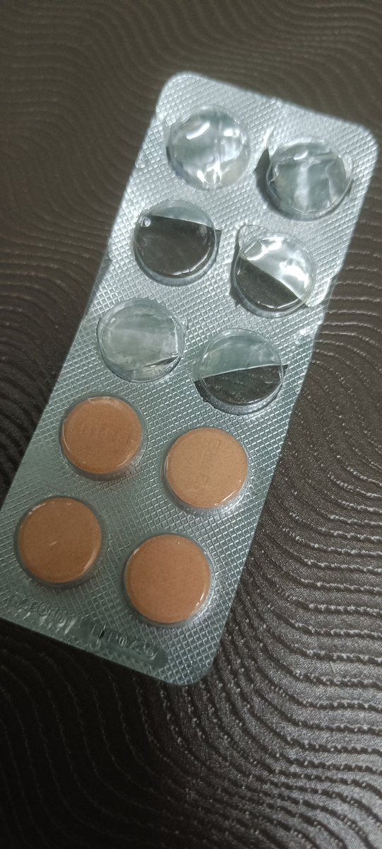 amoiba's tweet photo. Jumpa lozenge dalam one of my handbags yang selalu digunakan https://t.co/nIJZ94pkA3