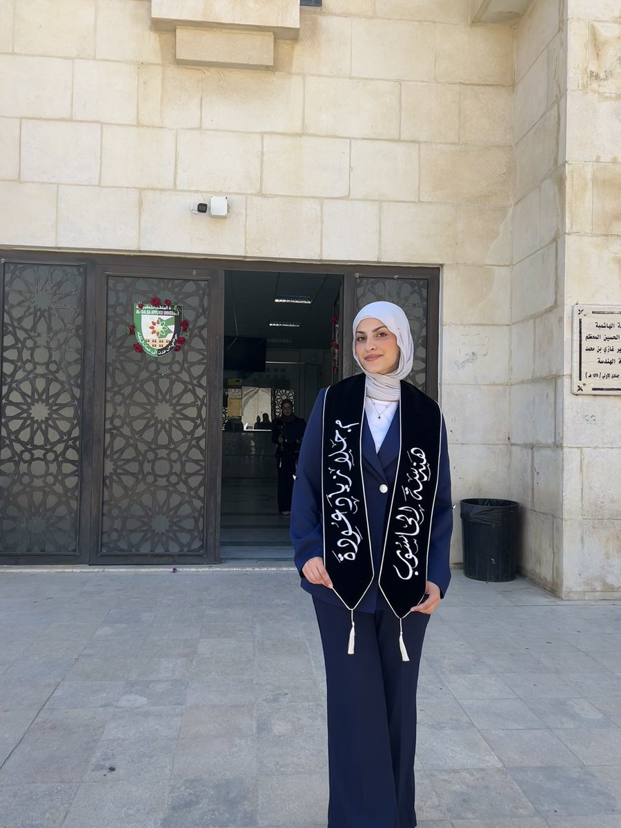 halasboba's tweet photo. لسا بدي احول https://t.co/NB50Rjn4YS