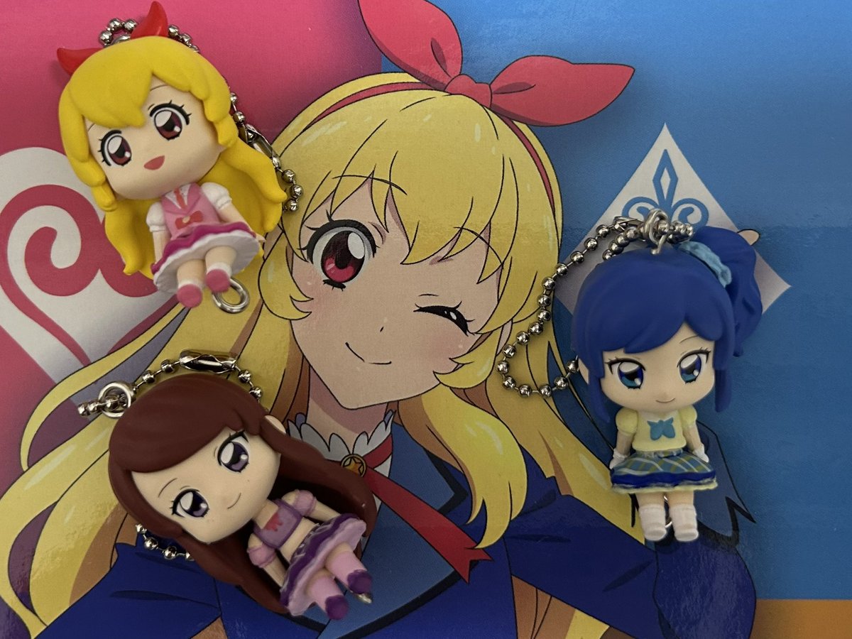 アイカツソレイユ 星宮いちご 霧矢あおい 紫吹蘭　スターサニーティアラ おはようございます 引いてきました！ かわいい