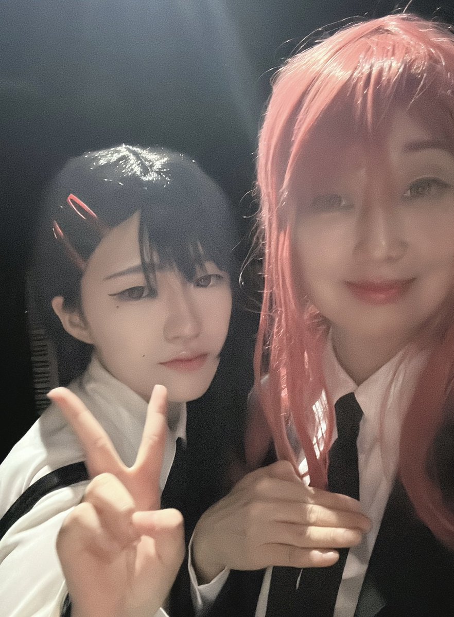 Nancy_vocal's tweet photo. コベニちゃんと
屋根裏にて https://t.co/IxNDFNGjmN