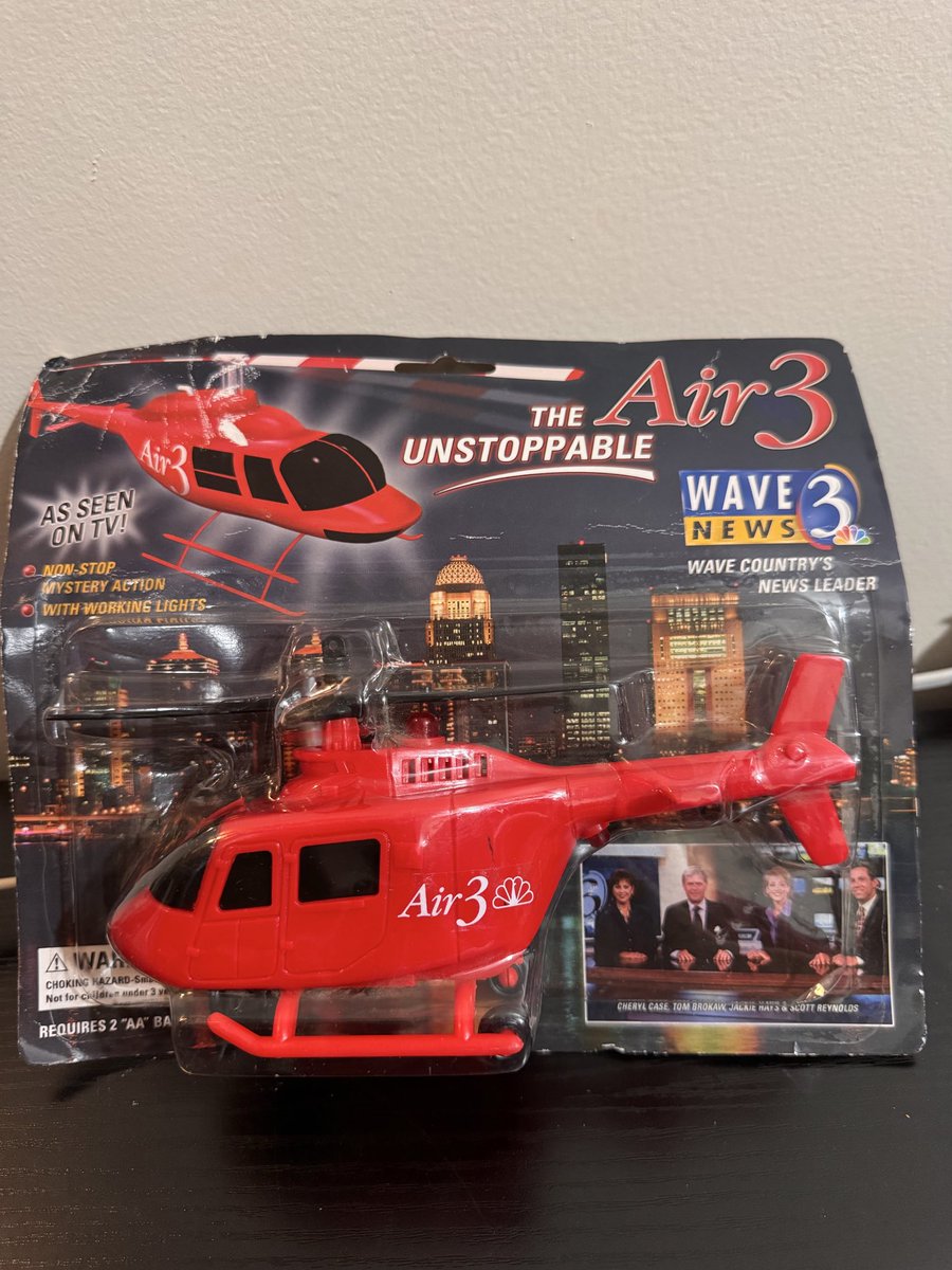 BobbyGreen1003's tweet photo. Found this sealed vintage WAVE 3 ‘Air 3’ helicopter toy. Features Cheryl Case, Jackie Hays, Scott Reynolds along with NBC’s Tom Brokaw. Louisville TV history in toy form.@wave3news @SreynoldsWDRB @MairaWave @DawneGeeWAVE3 https://t.co/54TBiiwkhq