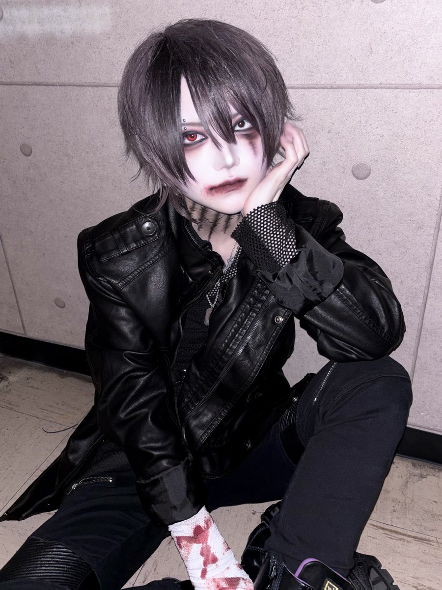 エス(エス・ストリゴイ)【VILLAINS HOUSE】 tweet media