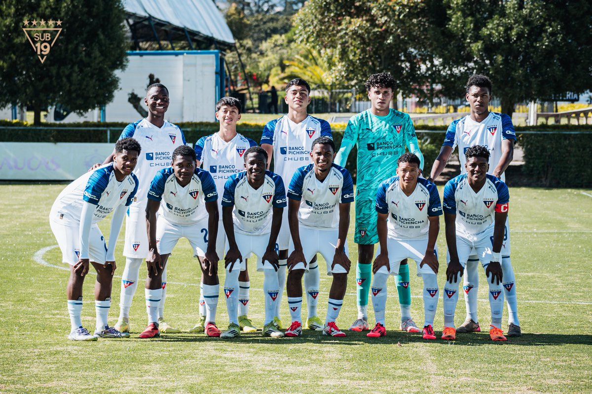 Formativas LDU tweet media
