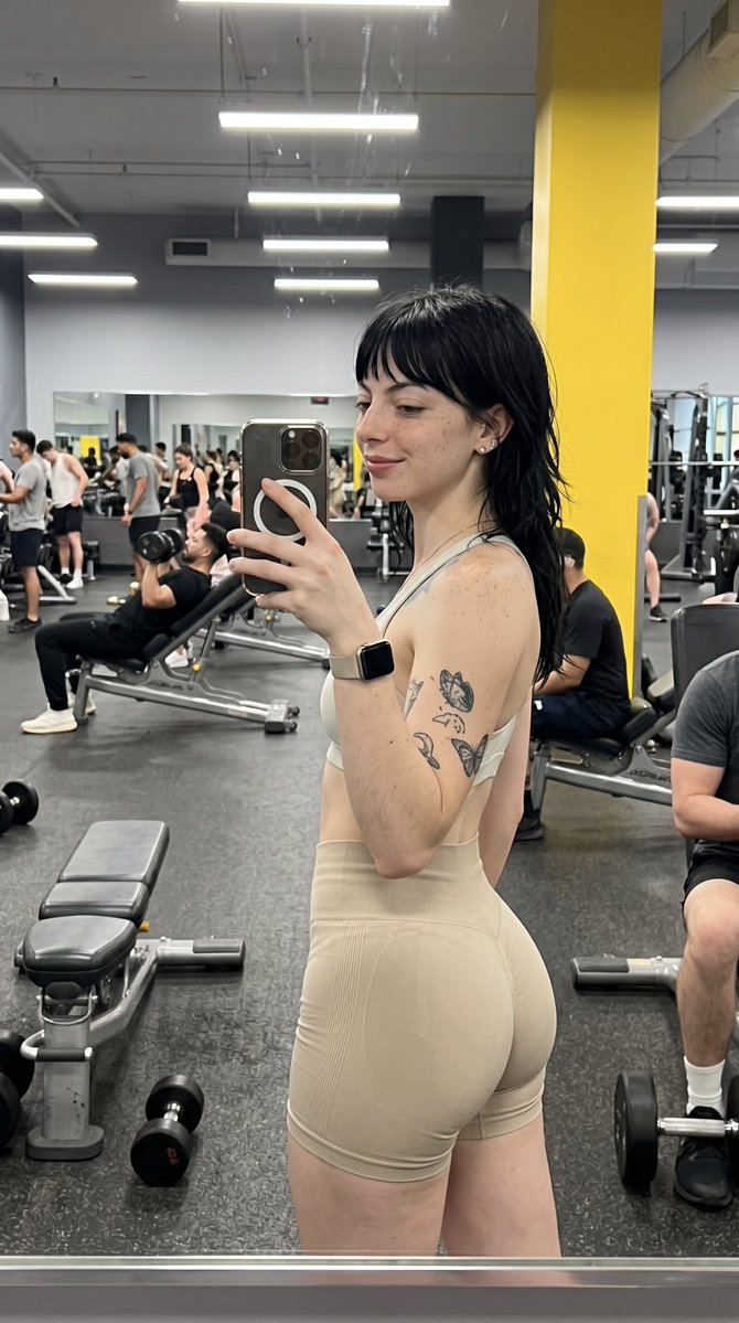 blaire | findom tweet media