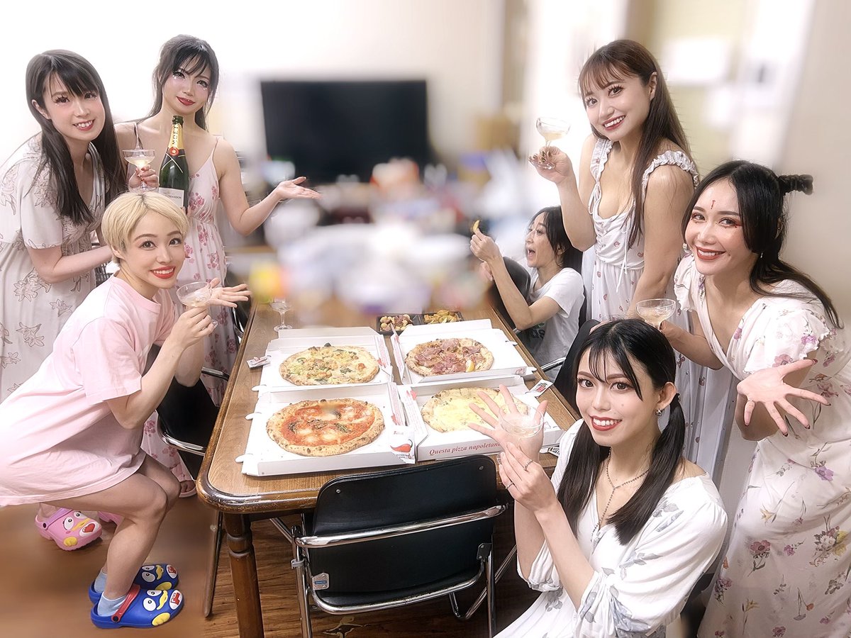 桜庭うれあ tweet media