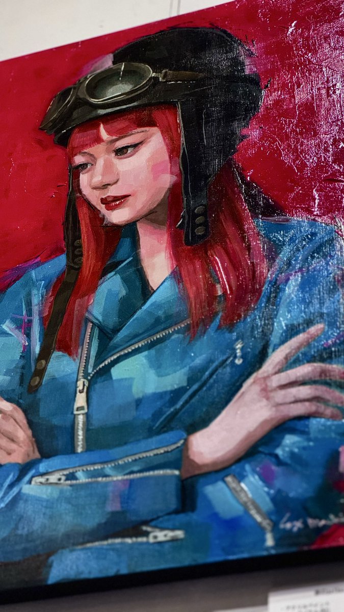 oha_ukulele's tweet photo. イラストレーターのマチパーさんの個展に行って来ました。
クラッシックなバイクと女性のイラストが素晴らしい！
そして文字のデザイン、色合いも素敵で行って良かった。
本日はマチパーさんもいらして、イラストやバイクの話を聞く事が出来ました。
ユナイテッドカフェ世田谷で25日まで開催中です。 https://t.co/t3taxt3K4X