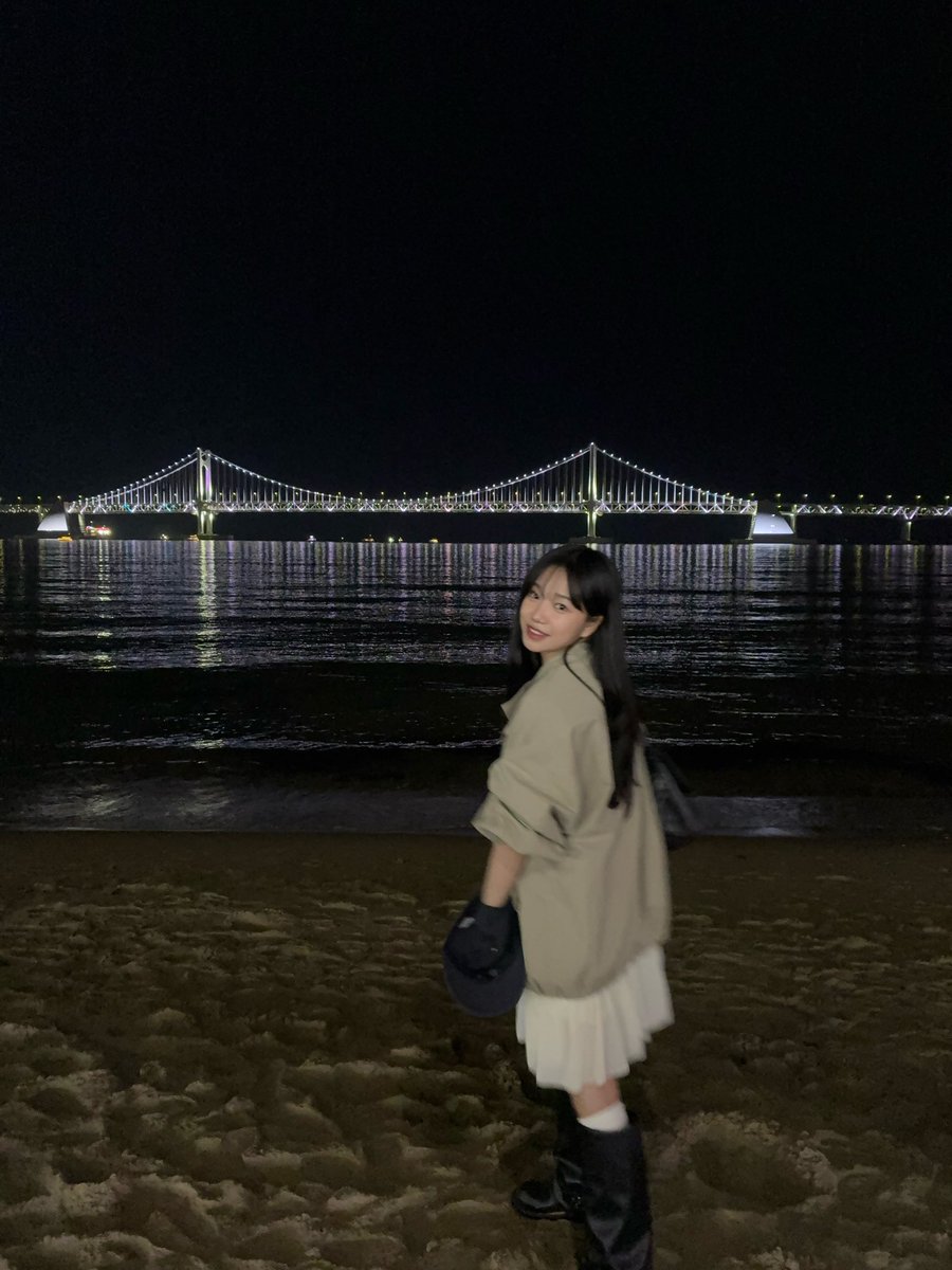 (• ˕ •マ tweet media