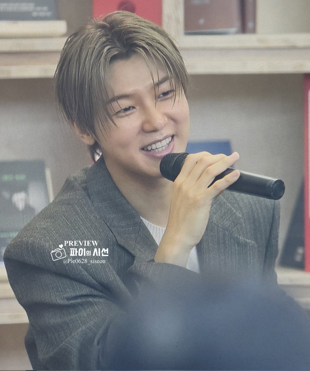 📷 파이의 시선 tweet media