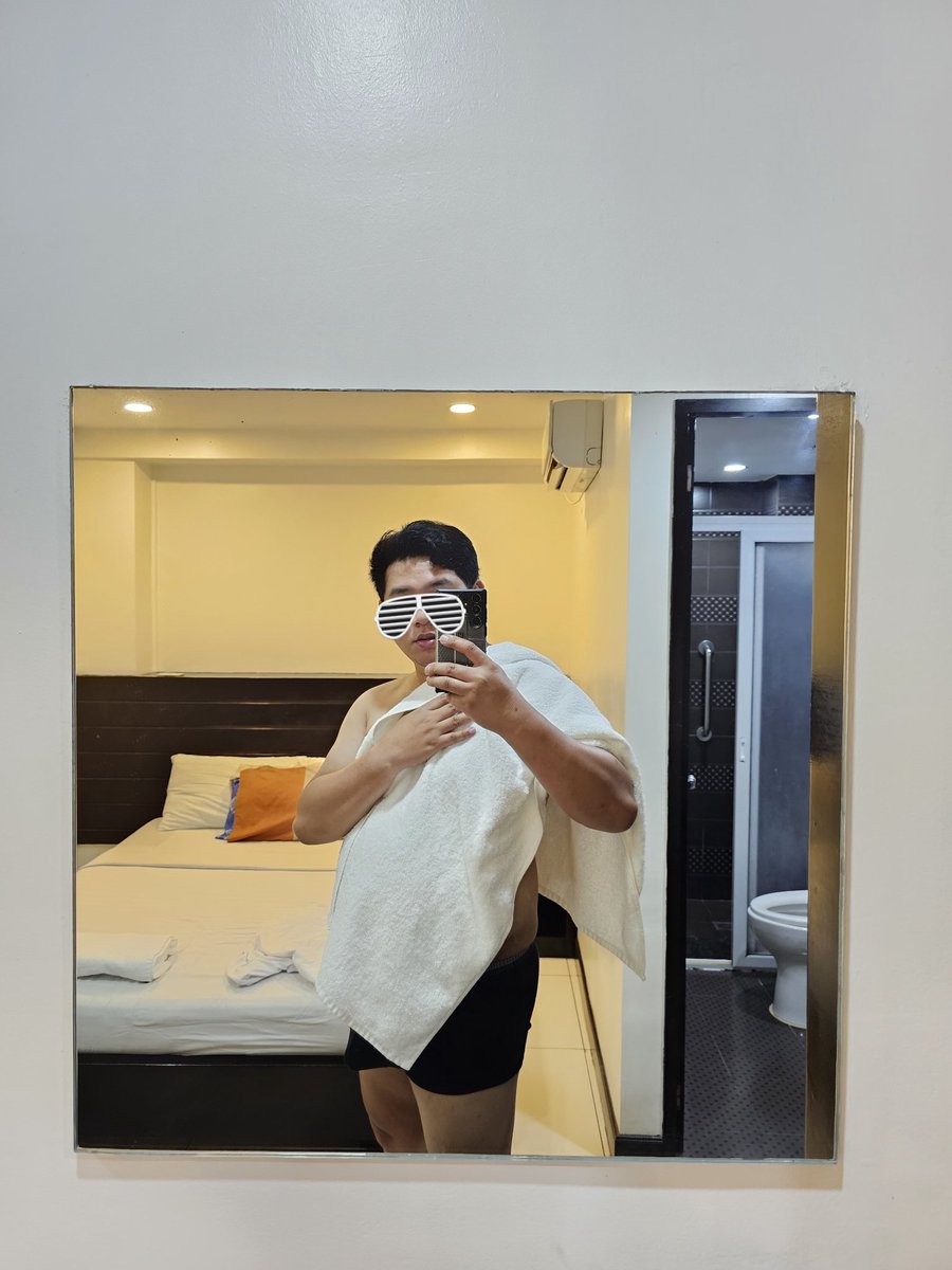 Your Daddy MIU tweet media