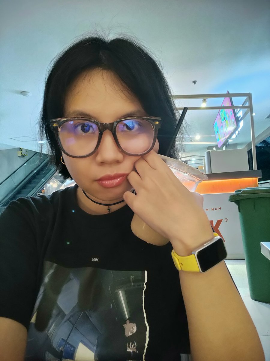 𝚟 𝚊 𝚕 𝚍 𝚊 🌸 tweet media