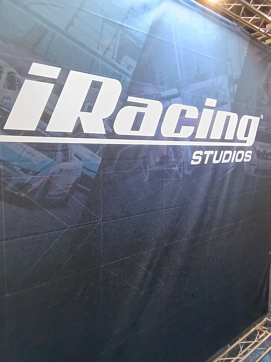 Mike Straw 🔜 Sim Racing Expo tweet media