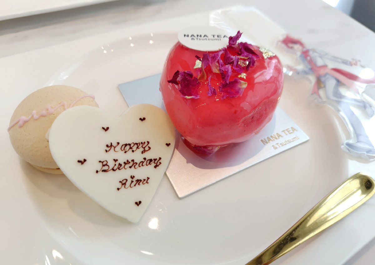 le1hy_'s tweet photo. ⠀
⸜ ㊗️ᕀᐩ ⸝
#莉犬くん誕生祭2026

「何気ない」日々をこれからも一緒に。お誕生日おめでとう🌸🕊
⠀ https://t.co/UDzNeAApOy