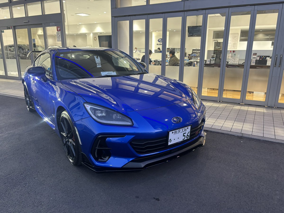 naokigiants0205's tweet photo. 実はBRZを納車していました。
初めての個人車でMT車なのでのんびり走っています。
まだフルノーマルでこれからゆっくりカスタム出来ればいいなと思います。 https://t.co/BX7Mv1tYT1